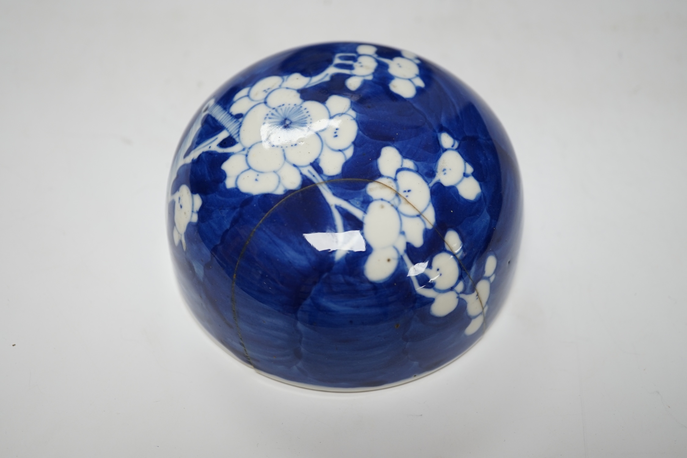 A late 19th century Chinese blue and white prunus jar and cover, 34cm high